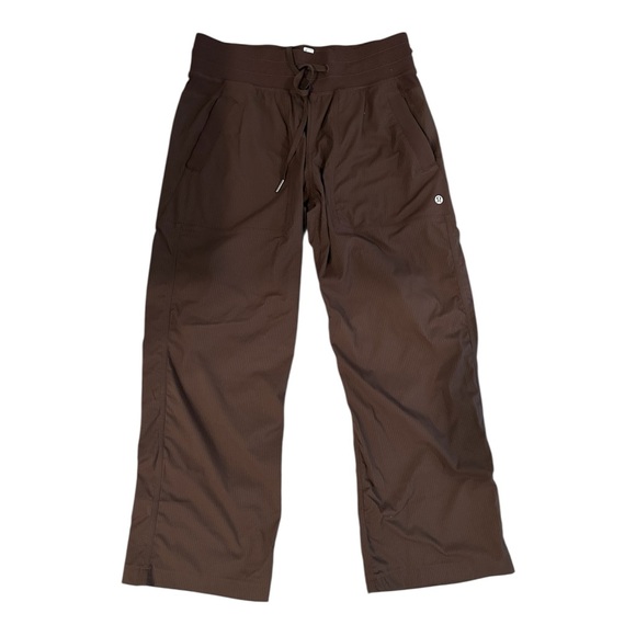 LULULEMON Dance studio cropped pants chocolate brown size 6 capris - Picture 1 of 5